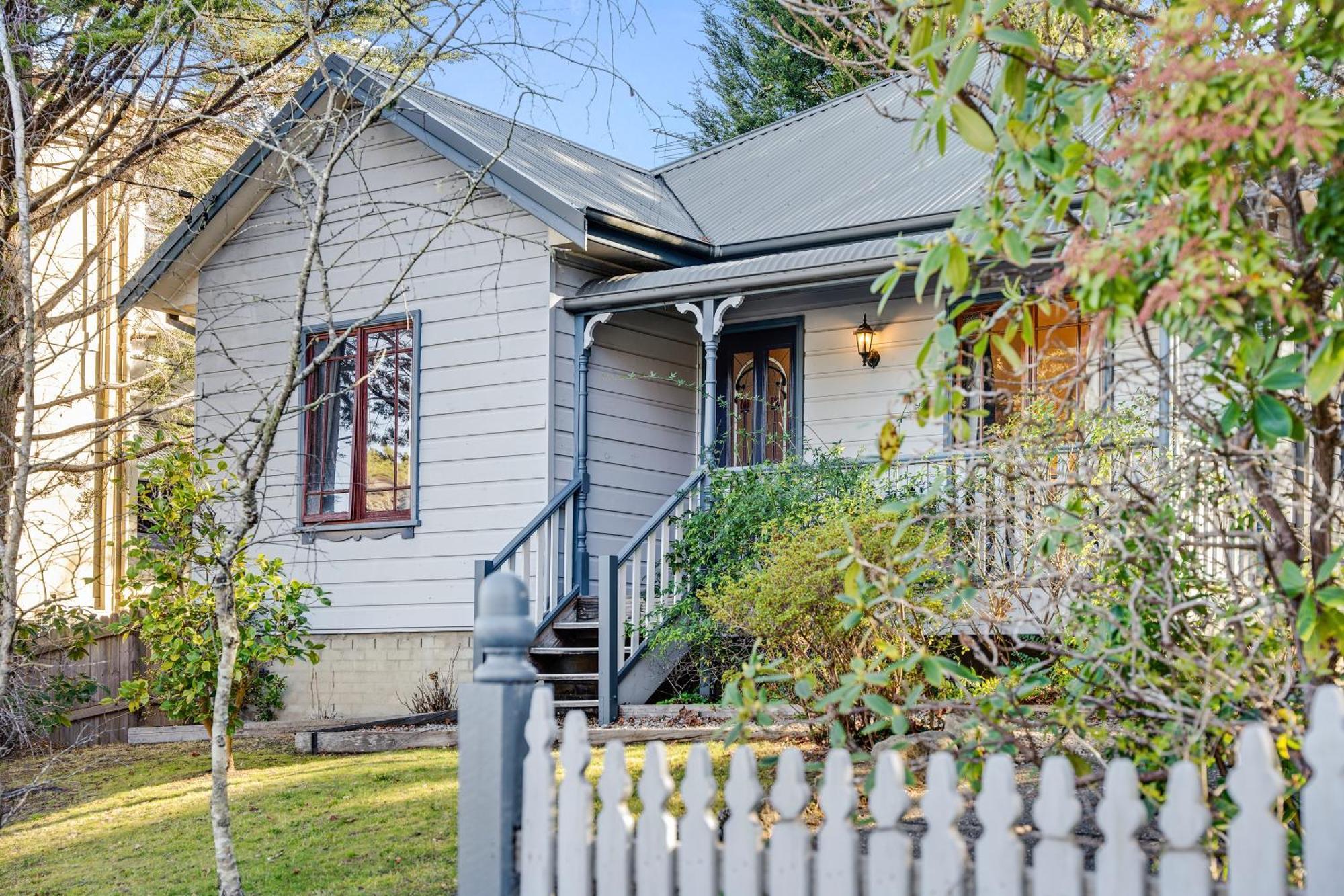 Whispering Pines Cottages Wentworth Falls Exterior foto